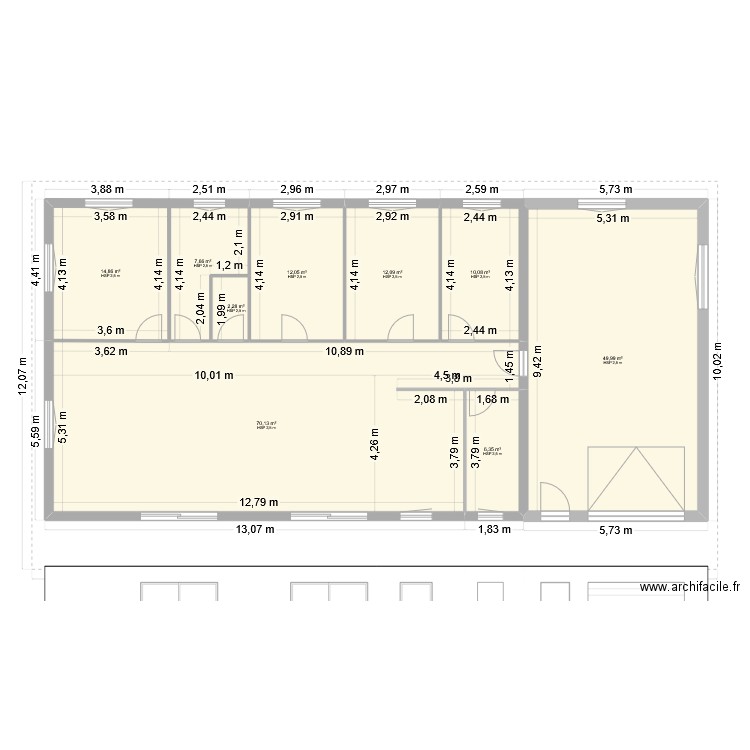 Maison ossature Bois toit plat. Plan de 9 pièces et 185 m2