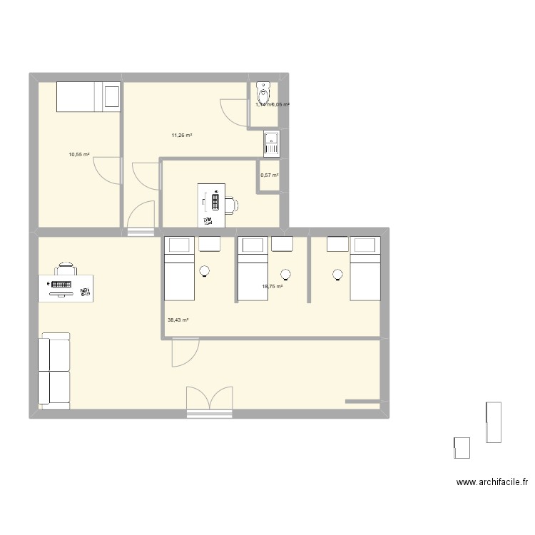 shop 3. Plan de 7 pièces et 81 m2