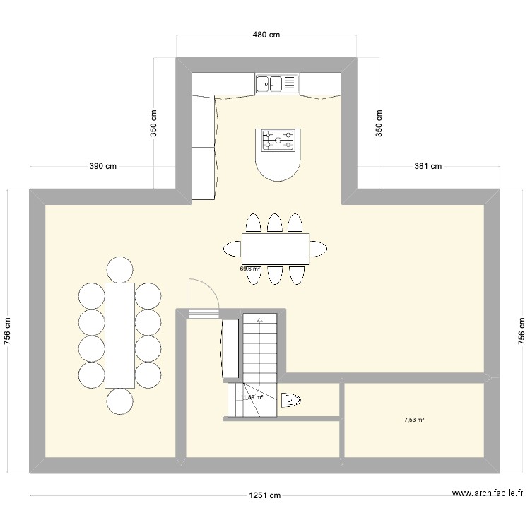 rabais retetest. Plan de 3 pièces et 89 m2