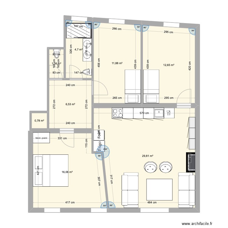 V1_base-Pouss. Plan de 8 pièces et 84 m2