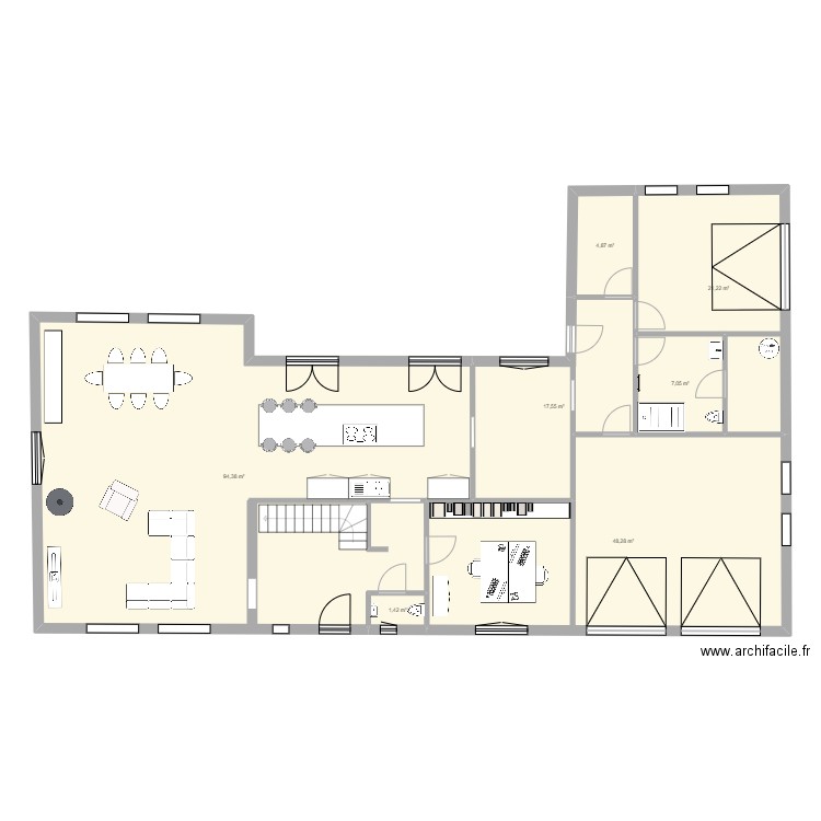 Stationstraat 156. Plan de 7 pièces et 195 m2