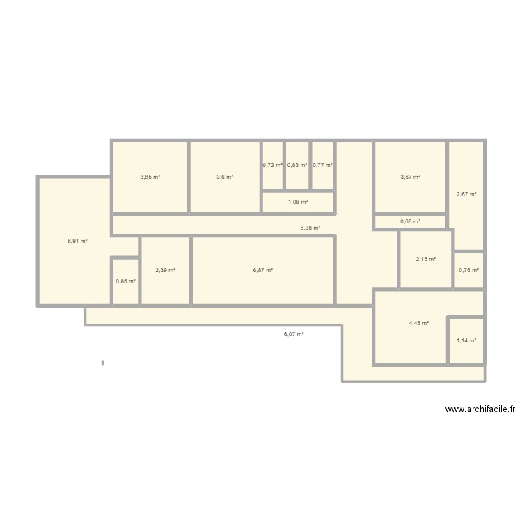 plan inceendie étage. Plan de 19 pièces et 58 m2