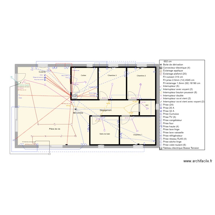 Maggy. Plan de 7 pièces et 155 m2