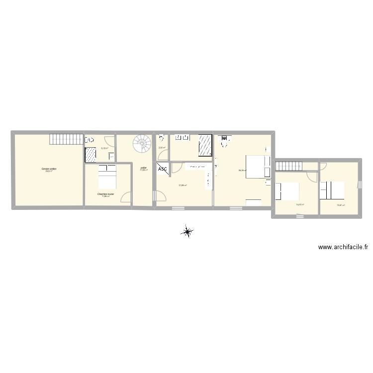 etage. Plan de 9 pièces et 134 m2