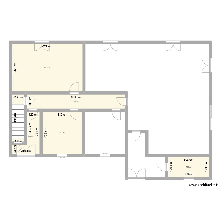 sicile. Plan de 6 pièces et 80 m2