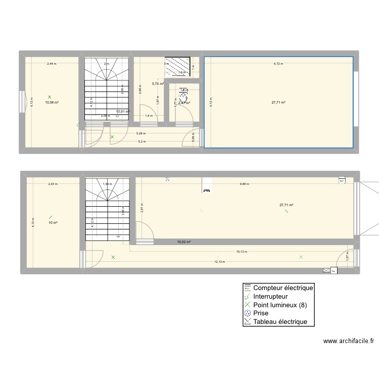 Maison. Plan de 8 pièces et 114 m2