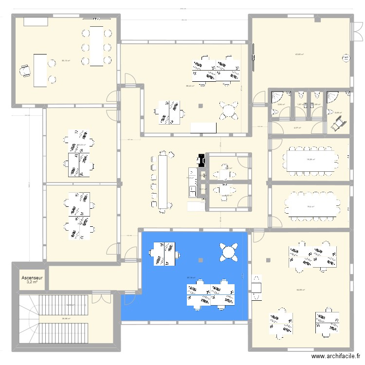 BUREAUX ANCONE loc. Plan de 22 pièces et 568 m2