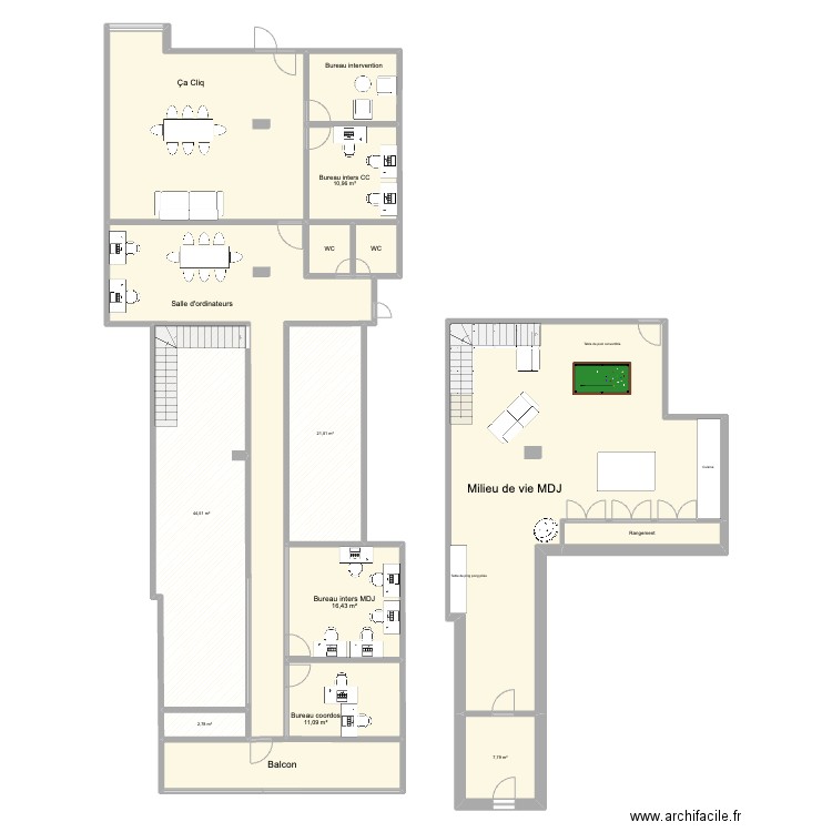 MDJ CSMC. Plan de 15 pièces et 323 m2