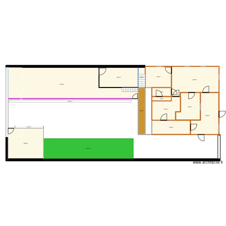 Chevrerie. Plan de 14 pièces et 245 m2