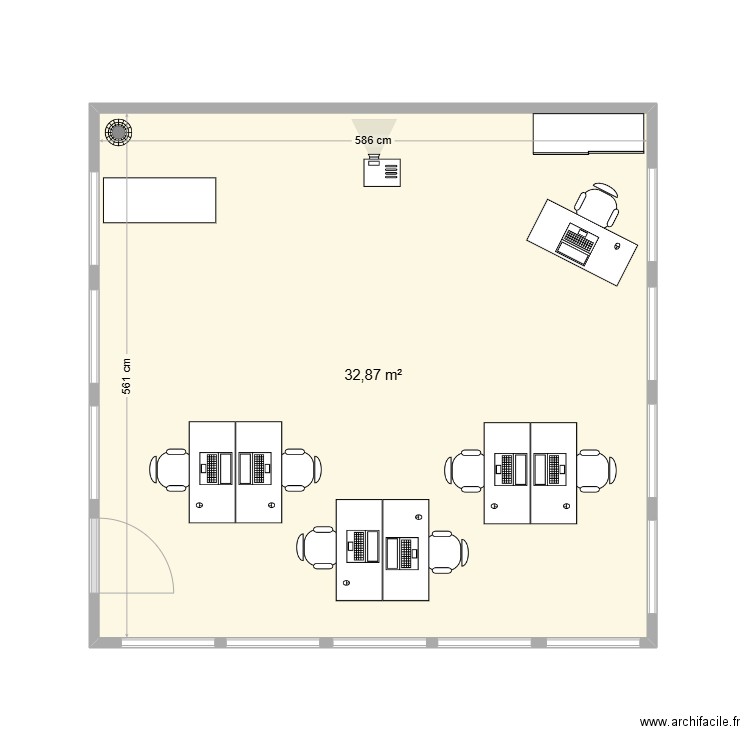 Salle Formation. Plan de 1 pièce et 33 m2