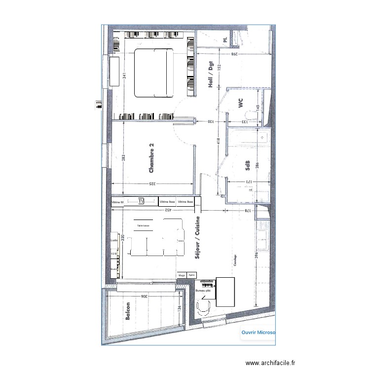 Appartement salon dos vitre. Plan de 0 pièce et 0 m2