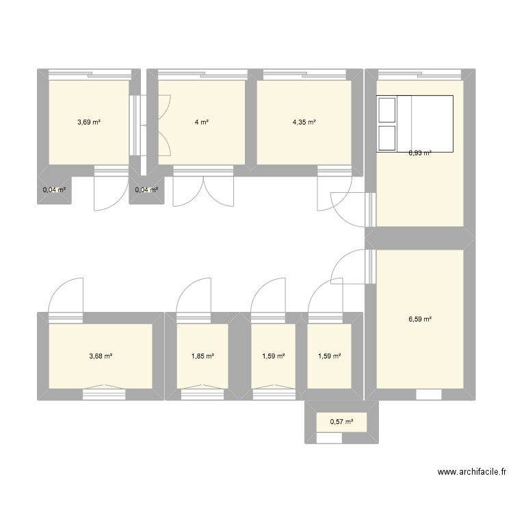 Géobiologie. Plan de 12 pièces et 35 m2