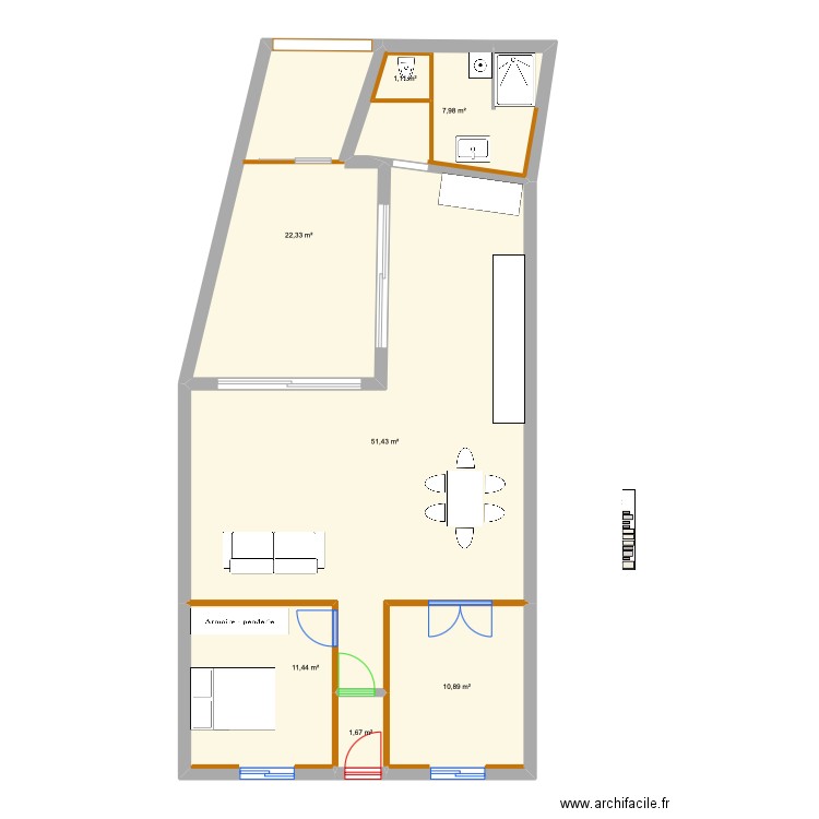 mamie. Plan de 7 pièces et 108 m2