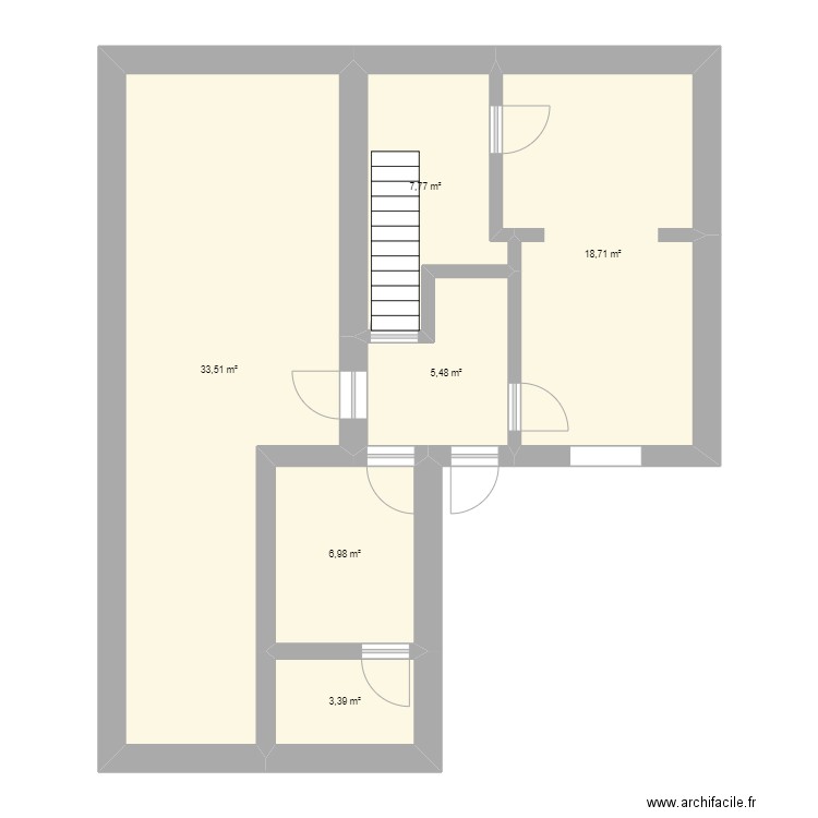 Maison RDC. Plan de 6 pièces et 76 m2