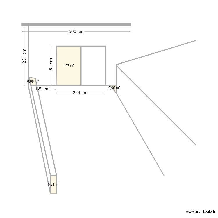 Garage existant. Plan de 4 pièces et 2 m2