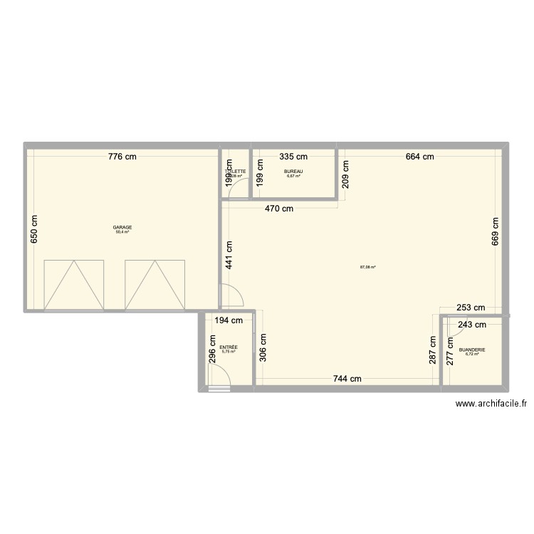 MAISON. Plan de 6 pièces et 159 m2