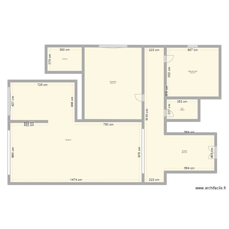 Maison kahina. Plan de 6 pièces et 290 m2