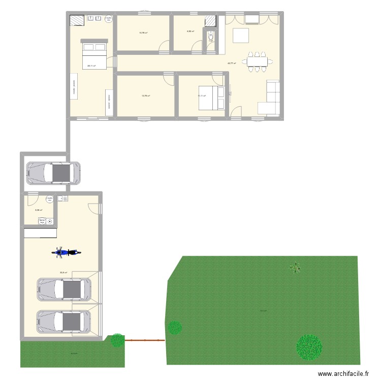 MAISON. Plan de 9 pièces et 170 m2