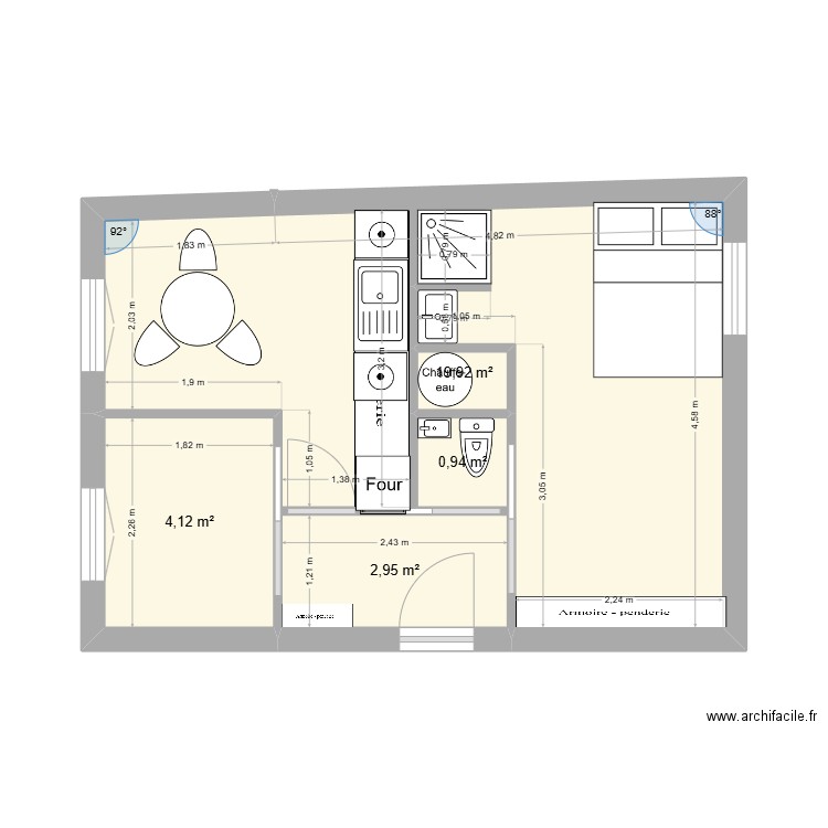 app 29m2. Plan de 5 pièces et 29 m2