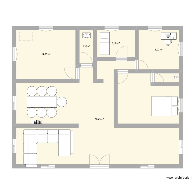 MAISON OGLA. Plan de 5 pièces et 100 m2