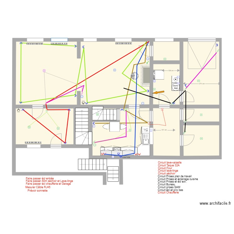 Rez-de-chaussée Gaines. Plan de 11 pièces et 109 m2