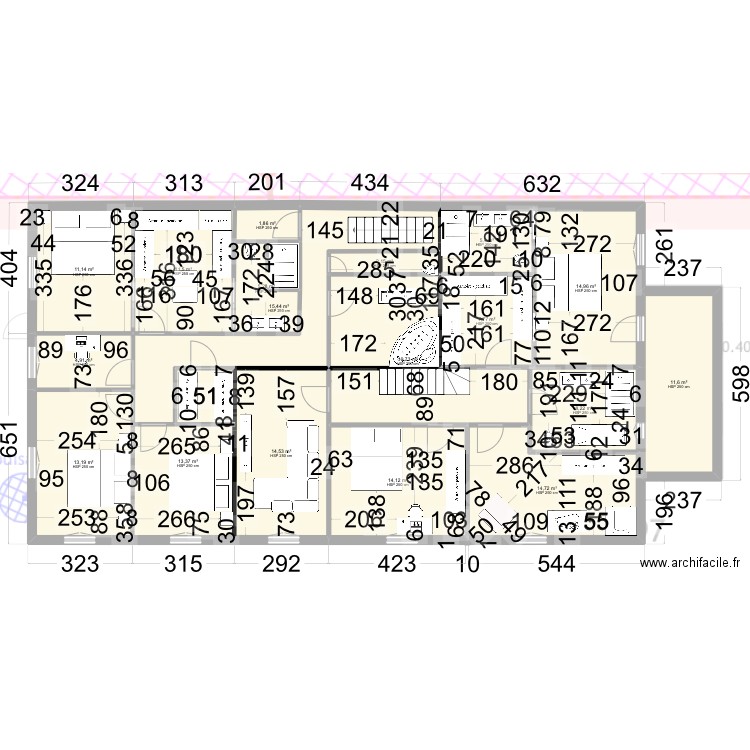 Conde 2 po. Plan de 29 pièces et 384 m2