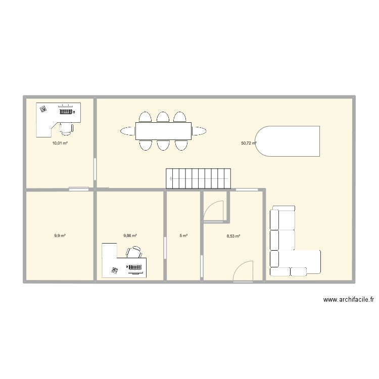 Maison. Plan de 6 pièces et 94 m2