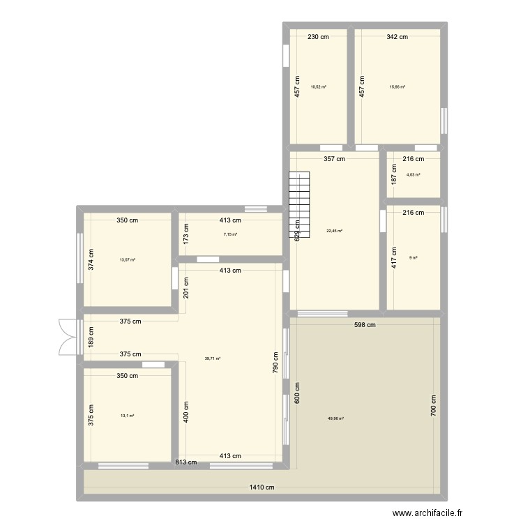 plan futur maison. Plan de 9 pièces et 135 m2