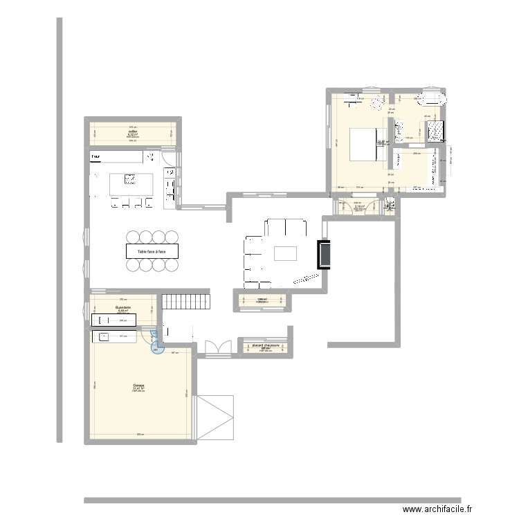 plan 5 avec étage. Plan de 8 pièces et 80 m2