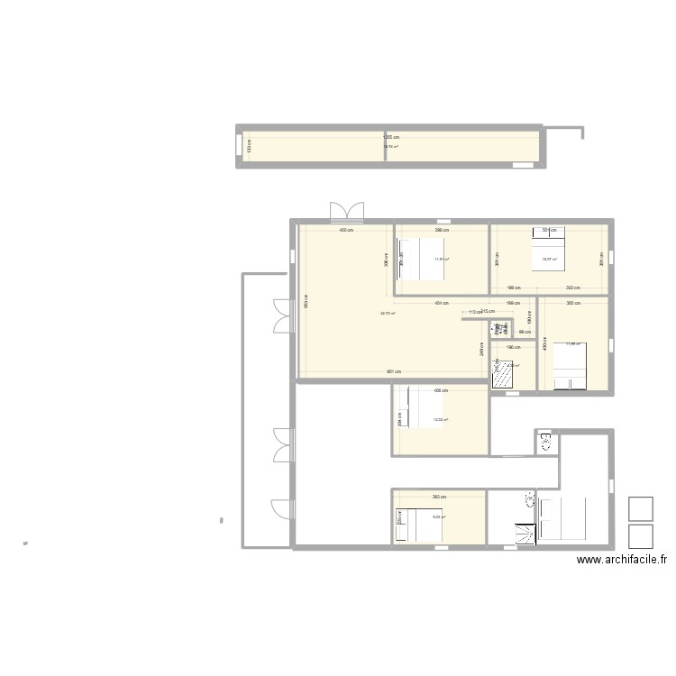 plan N°2. Plan de 9 pièces et 125 m2