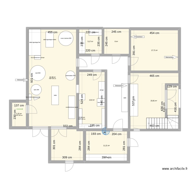 fromagerie meublé. Plan de 9 pièces et 146 m2