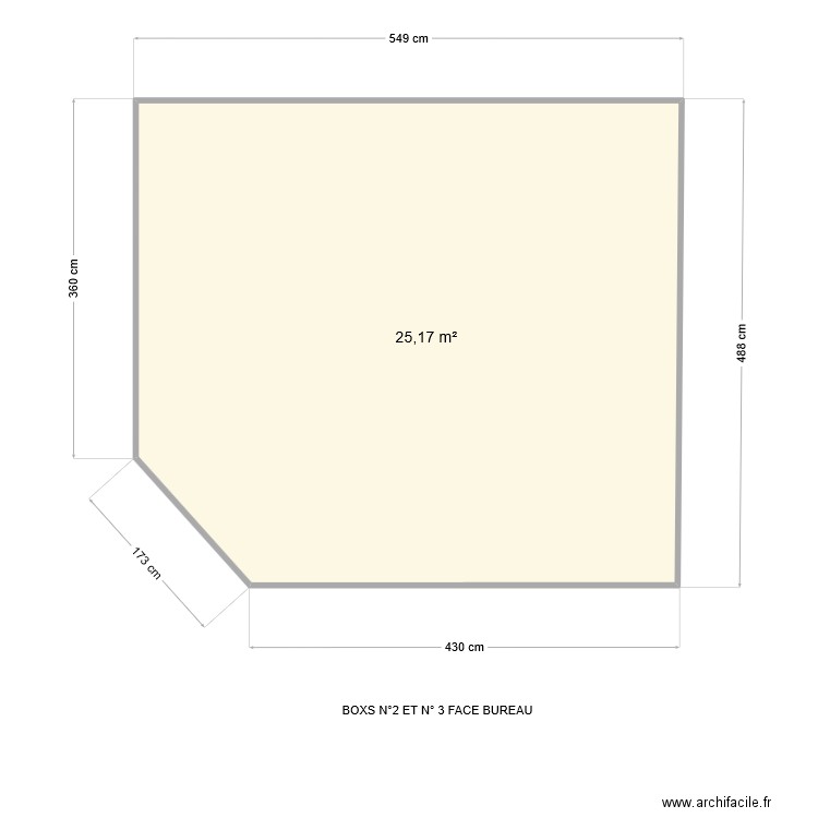 BOX N°2 ET 3 SANS CLOISONS. Plan de 1 pièce et 25 m2