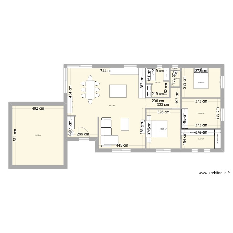 petite maison . Plan de 9 pièces et 134 m2