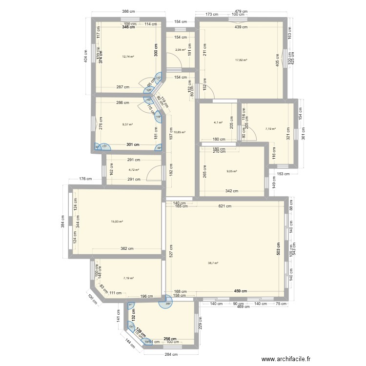 plant mv. Plan de 12 pièces et 140 m2