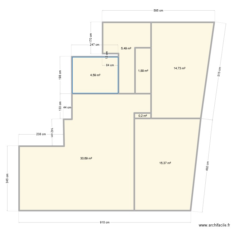 appart1. Plan de 7 pièces et 73 m2