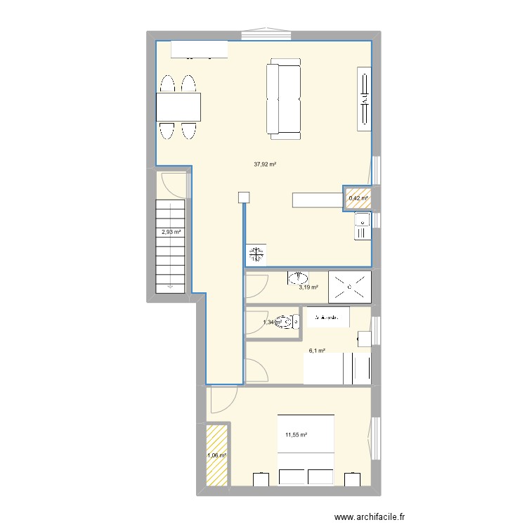 Appartement Le Muy 2. Plan de 8 pièces et 65 m2