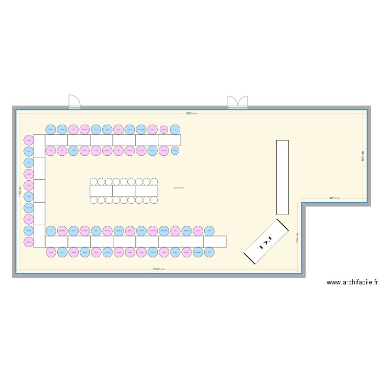 Mariage. Plan de 1 pièce et 265 m2