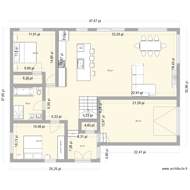 Garage sur le côté n2. Plan de 8 pièces et 135 m2