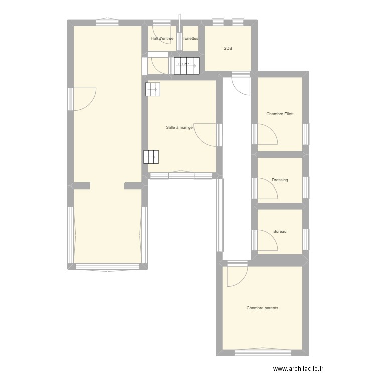 Maison. Plan de 11 pièces et 78 m2