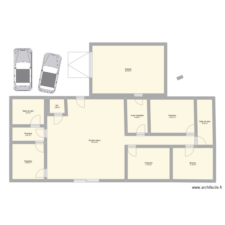 Maison. Plan de 11 pièces et 160 m2