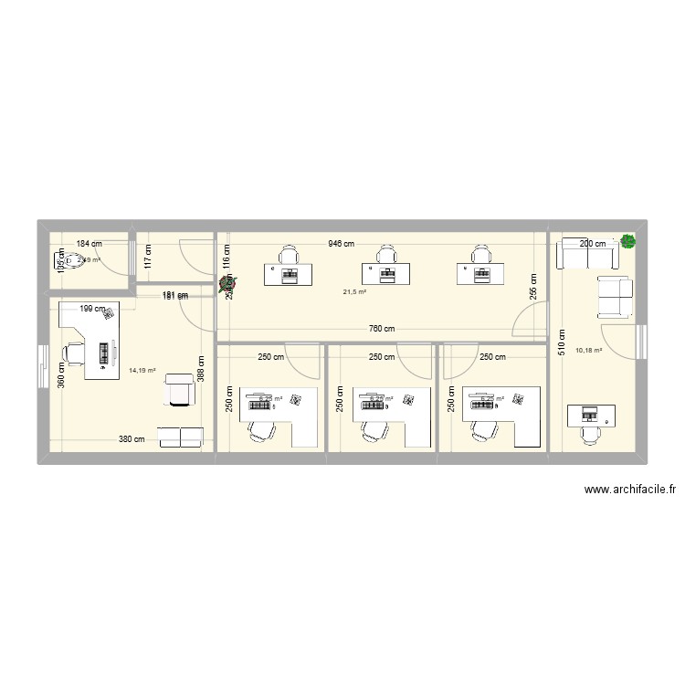 Plan bureaux. Plan de 7 pièces et 67 m2