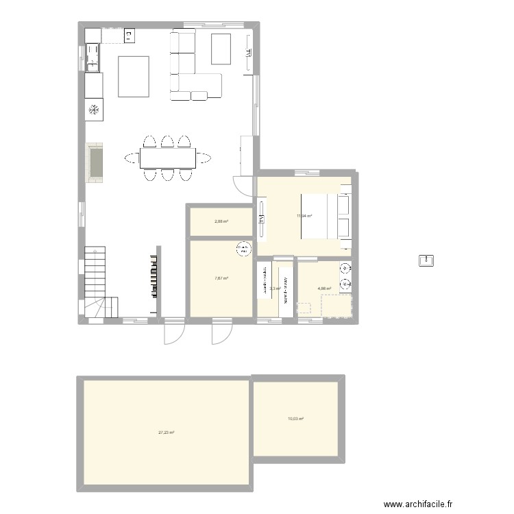 maison. Plan de 7 pièces et 68 m2