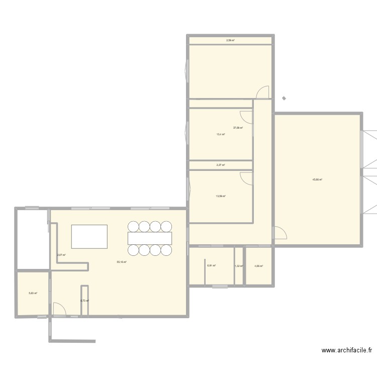 N°3. Plan de 13 pièces et 190 m2