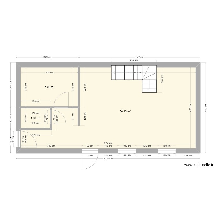 etage. Plan de 3 pièces et 43 m2