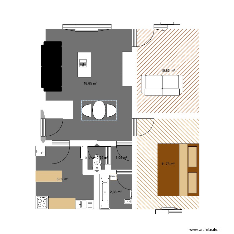 APPARTEMENT. Plan de 8 pièces et 52 m2