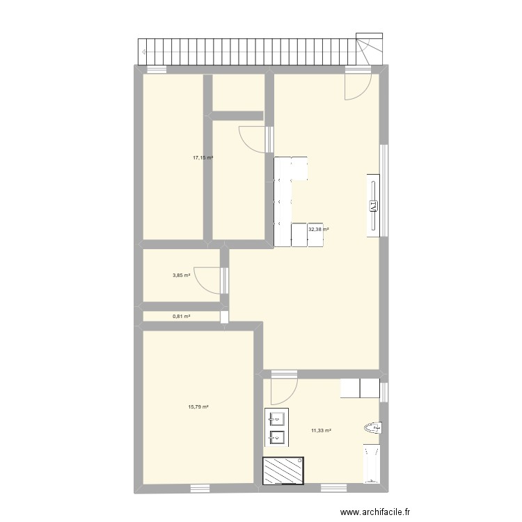 sous-sol chez maman. Plan de 6 pièces et 81 m2