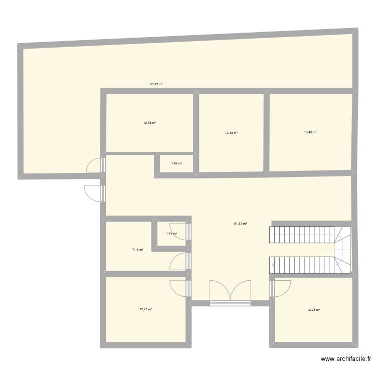 KADIROU3. Plan de 10 pièces et 180 m2