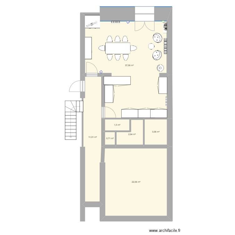 MAISON. Plan de 7 pièces et 78 m2