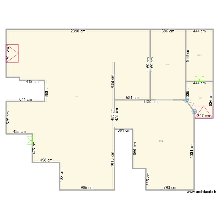 RDC Duplijet. Plan de 5 pièces et 750 m2