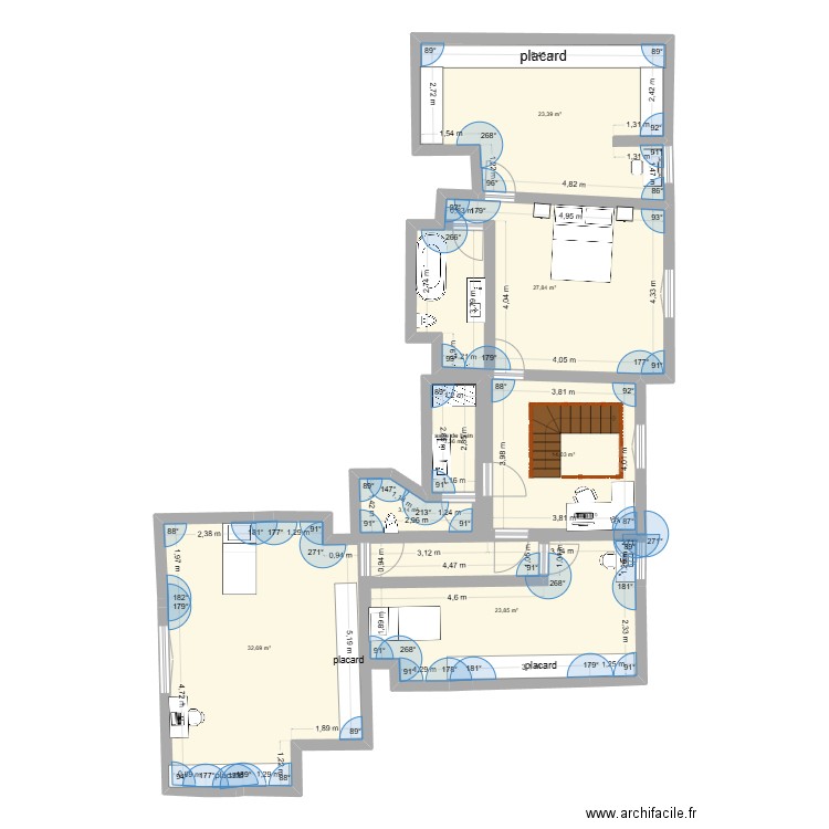 modification étage. Plan de 7 pièces et 129 m2